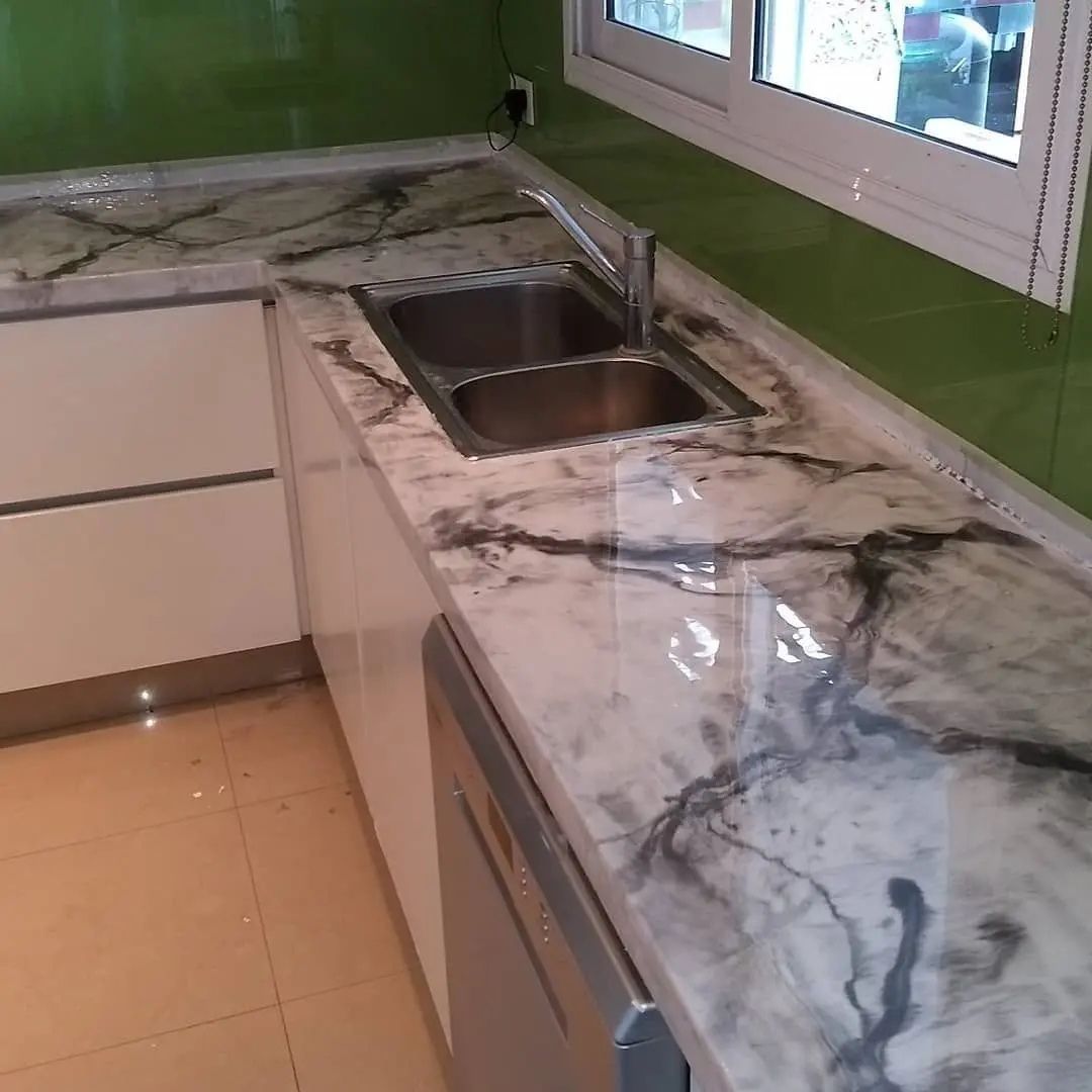 Aprende a Crear Piezas Únicas con Resina Epoxi + lista de proveedores exclusivos